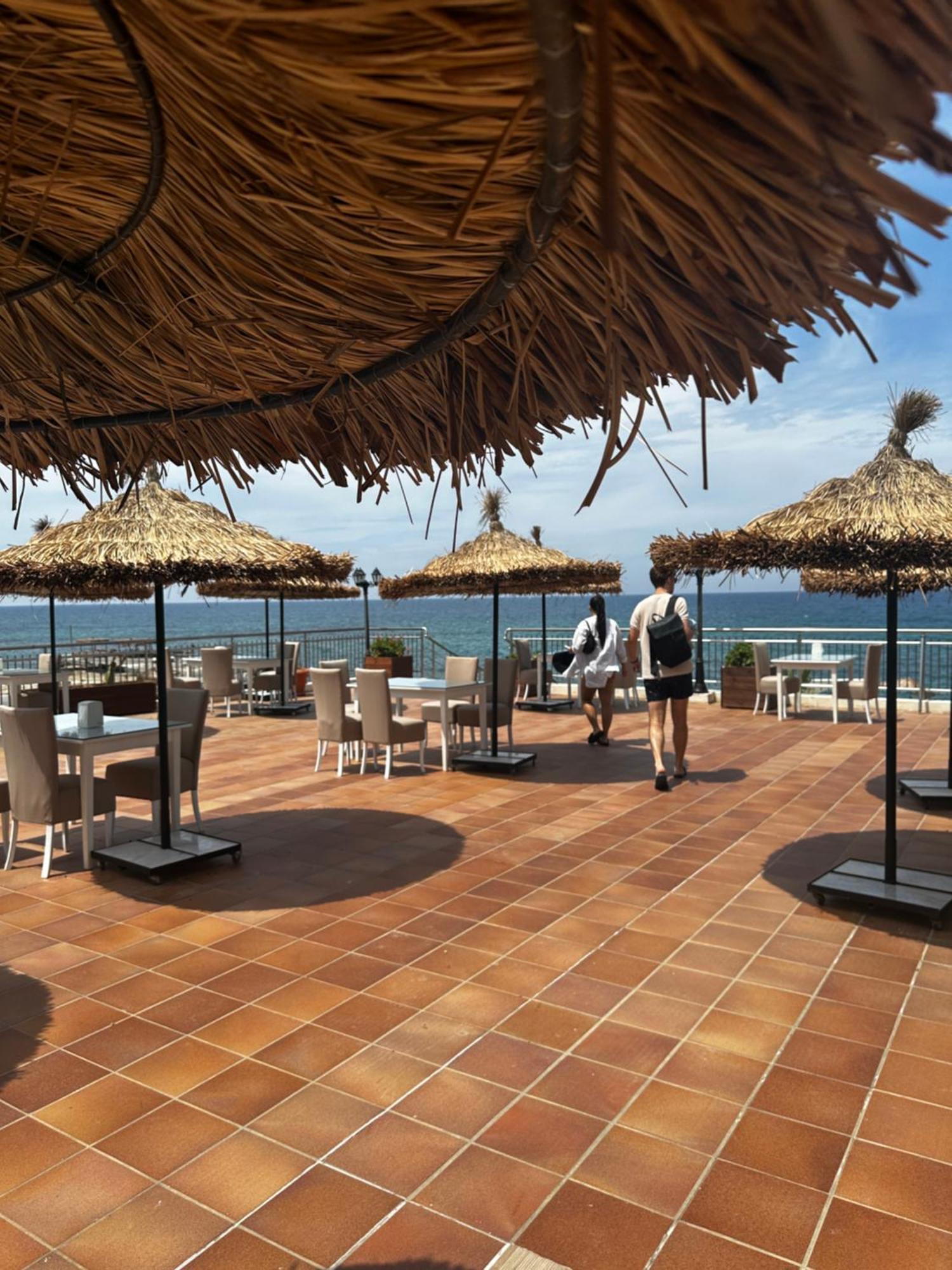 Manolya Hotel Lapithos  Luaran gambar