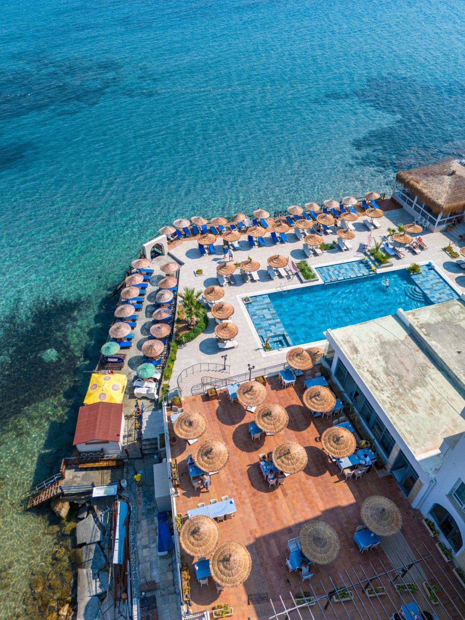 Manolya Hotel Lapithos  Luaran gambar