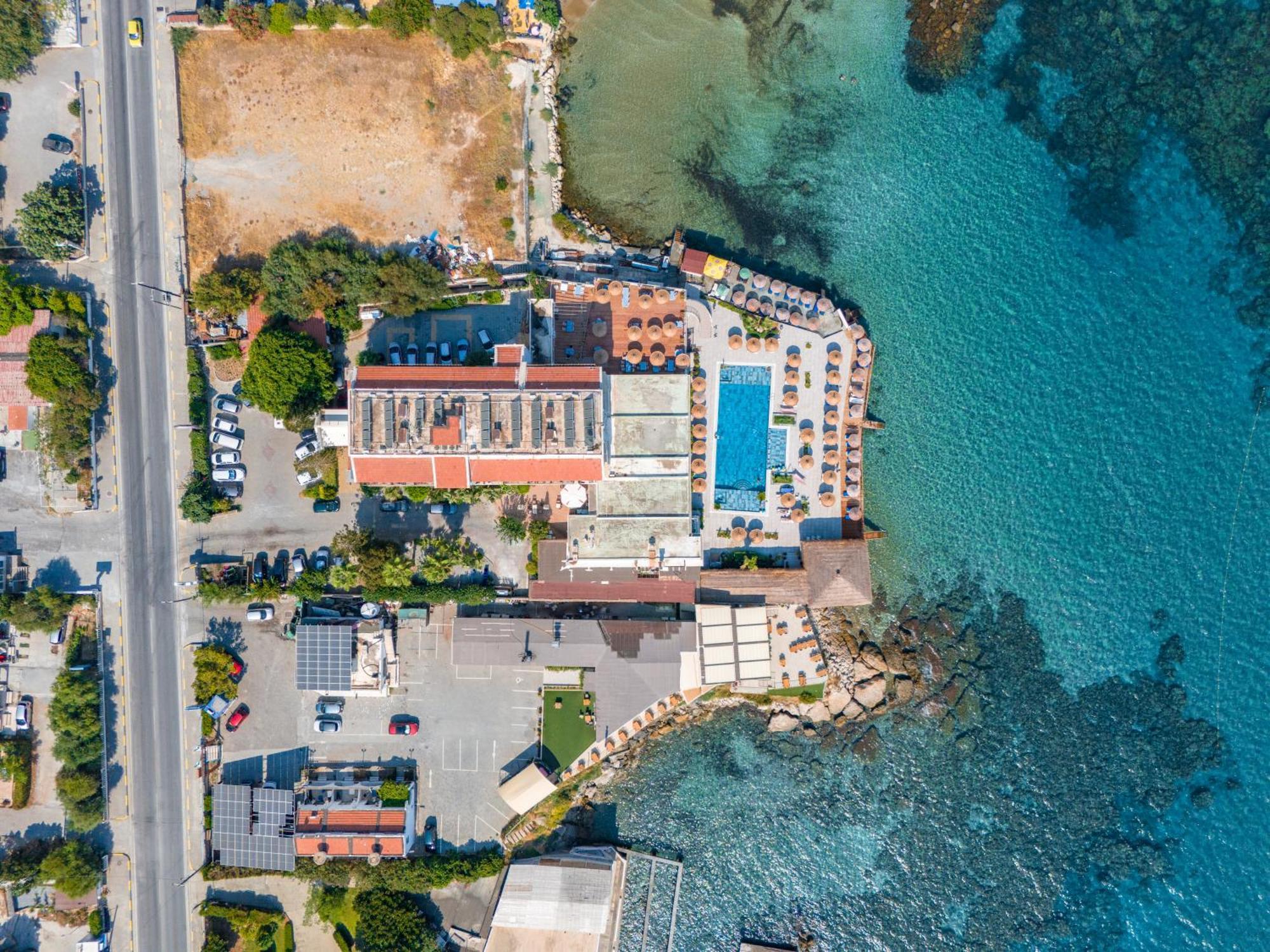Manolya Hotel Lapithos  Luaran gambar