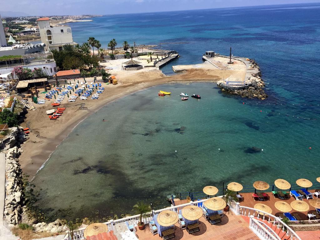 Manolya Hotel Lapithos  Luaran gambar